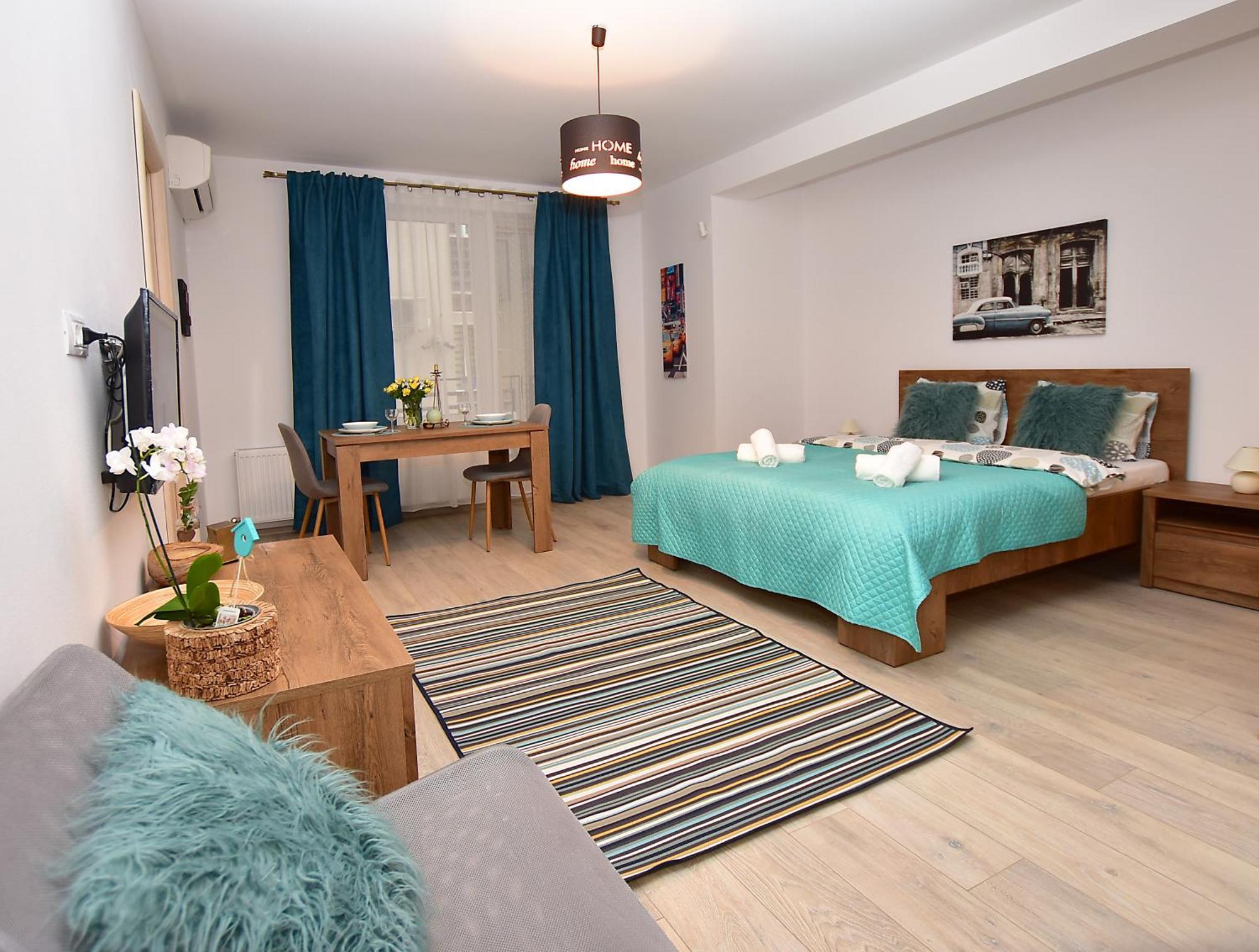 Near Cathedral Central Studio Bükreş Dış mekan fotoğraf